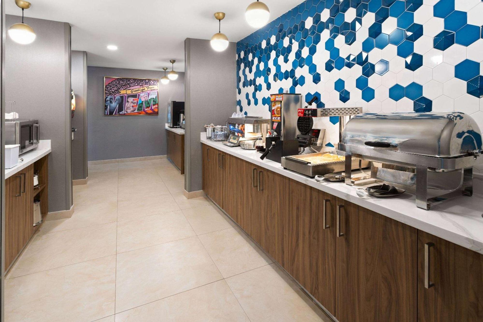 La Quinta Inn & Suites By Wyndham Memphis I-240 Luaran gambar